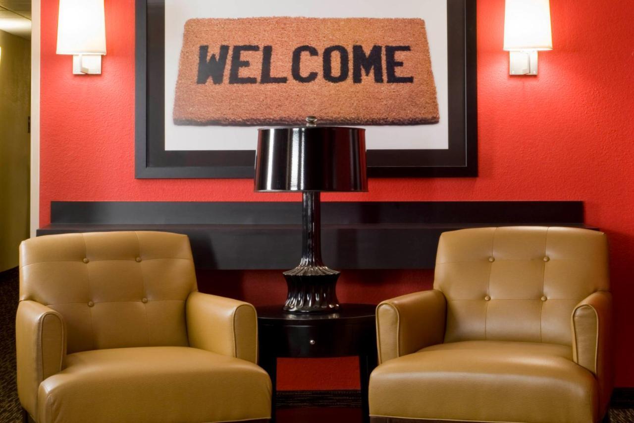 Extended America - Detroit - - Briarwood Mall Hotel 2*